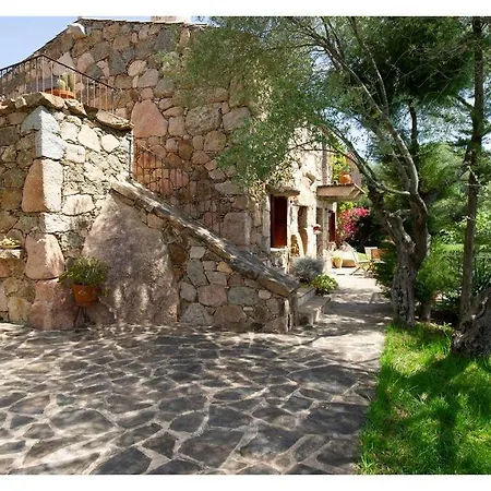 Les Lauriers Roses Palombaggia Porto-vecchio * Порто-Веккіо
